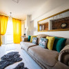 Persoana fizica apartament 2 camere Podu Ros Palas 