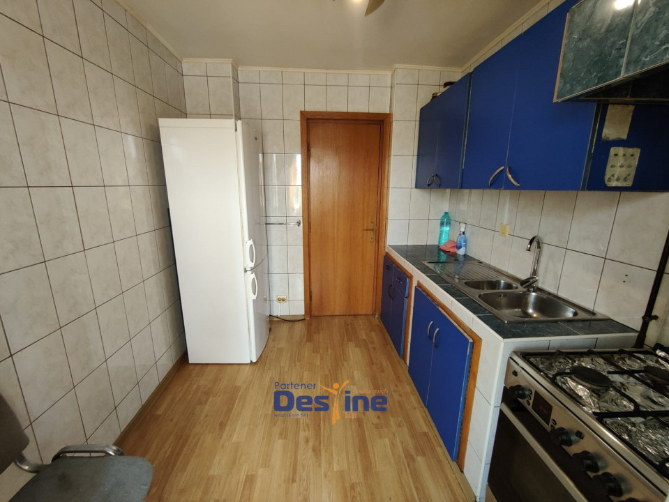 Apartament 3 camere decomandat 58 MP - Nicolina 1