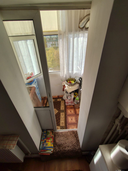 Apartament cu 2 camere in zona Canta- Bloc din 1982 