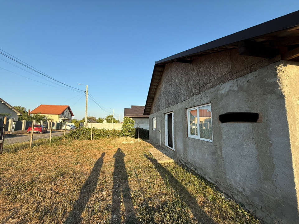 🏡 Casă + teren 900 mp de vânzare în Cârcea, zonă liniștită