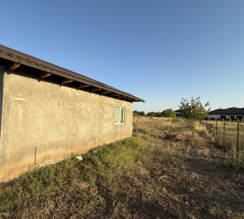 🏡 Casă + teren 900 mp de vânzare în Cârcea, zonă liniștită