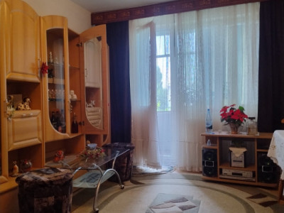 Apartament 2 camere, etaj 2/4, zona Gării