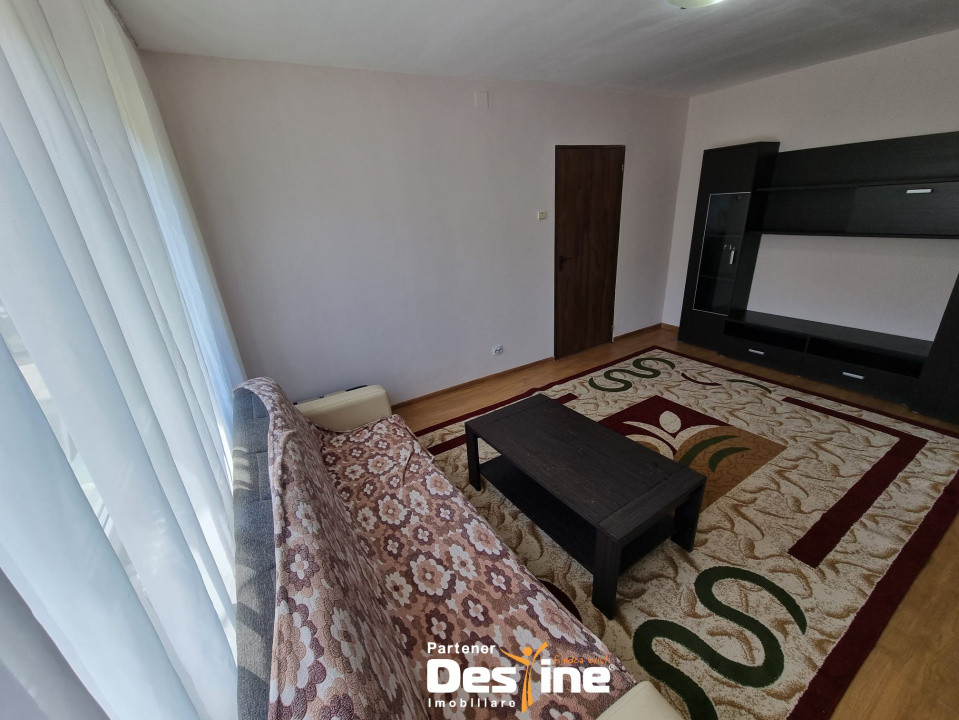 Apartament 2 Camere – Podu Roș, acces rapid la Palas