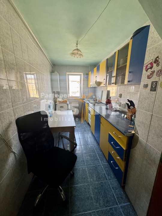 Apartament 2 camere etaj 3