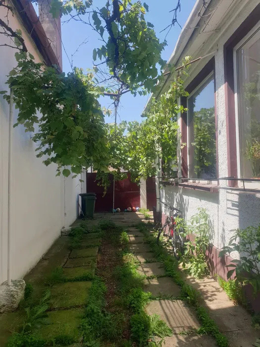 Casă superbă, singur în curte - Mută-te ACASĂ, în adevăratul sens!