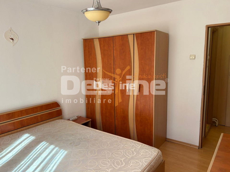 Chirie Apartament 3 camere 70 mp mobilat utilat loc de parcare - Drumul Taberei