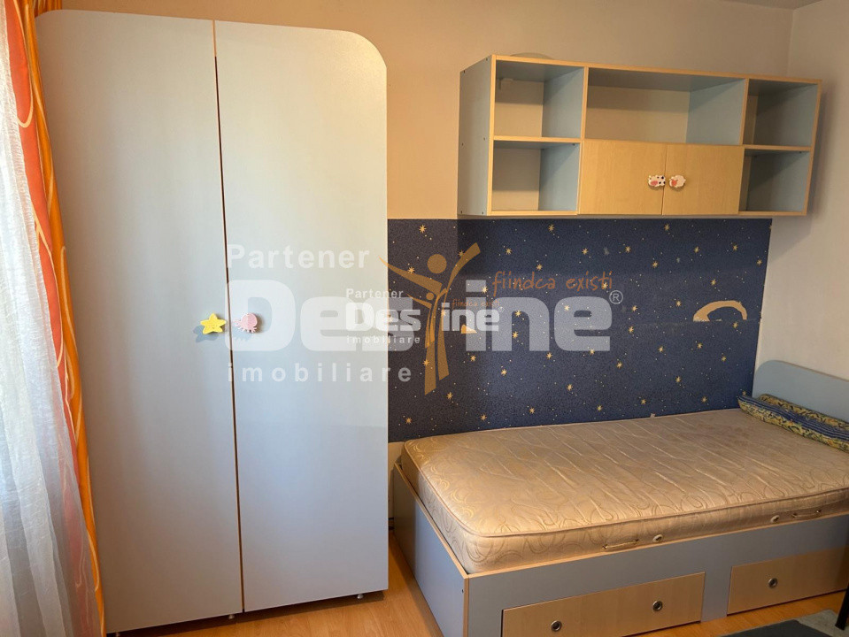 Chirie Apartament 3 camere 70 mp mobilat utilat loc de parcare - Drumul Taberei