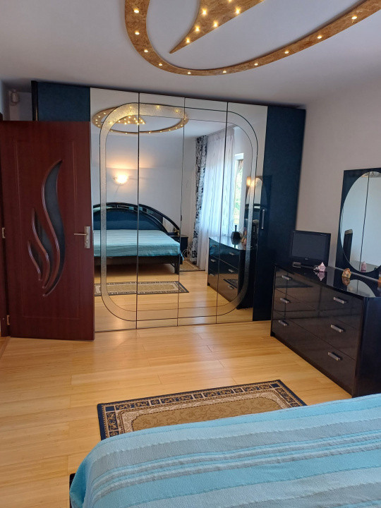 Casă 750 mp, curte individuală, garaj, foisor, Prejmer