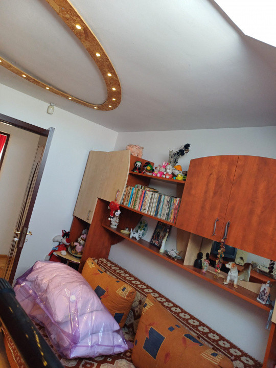 Casă 750 mp, curte individuală, garaj, foisor, Prejmer