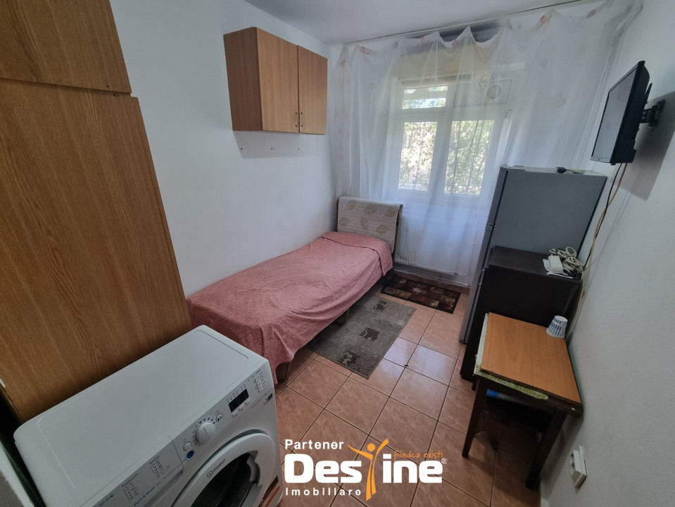 Piața Nicolina – Garsonieră 11mp, dotată cu AC, aproape de Iulius & Palas Mall