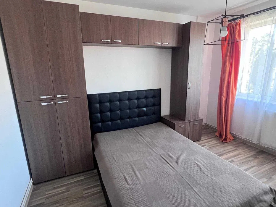 Apartament 2 camere, etajul 2, zona Gemenii