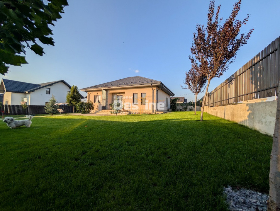 Casă individuală 96 mp an 2025 3 camere 600 mp teren la asfalt Cornesti (LeGaGa)