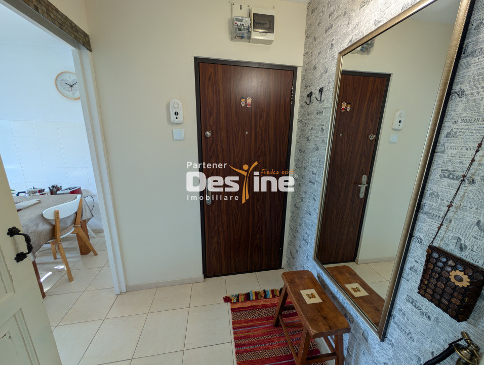 Ocazie - Apartament 2 camere 51 mp mobilat și utilat, cu balcon, curat Podu Ros 