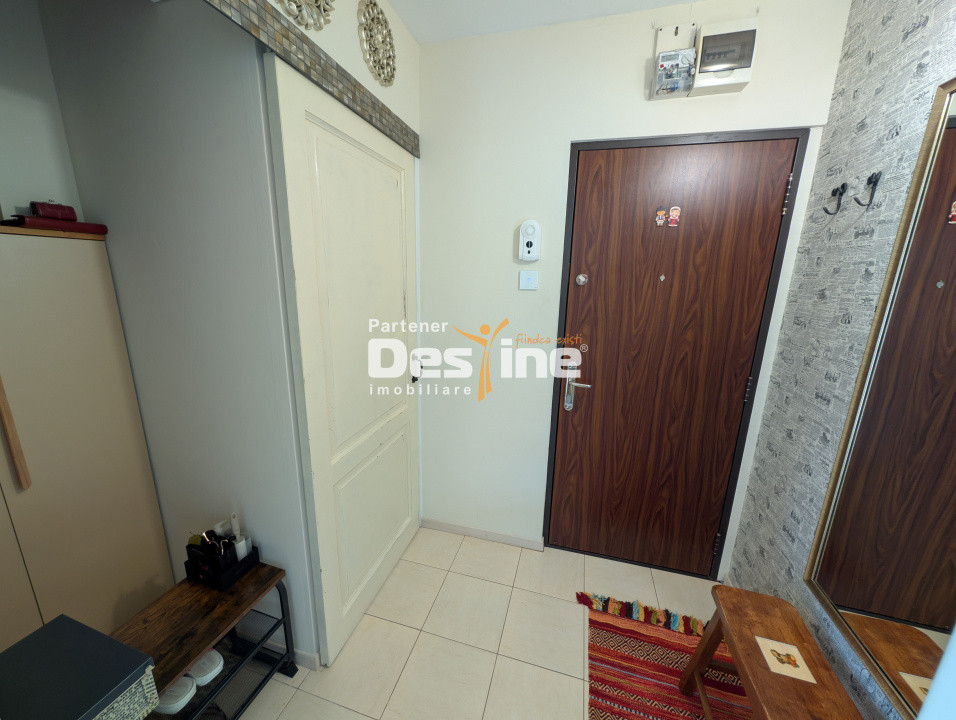 Ocazie - Apartament 2 camere 51 mp mobilat și utilat, cu balcon, curat Podu Ros 