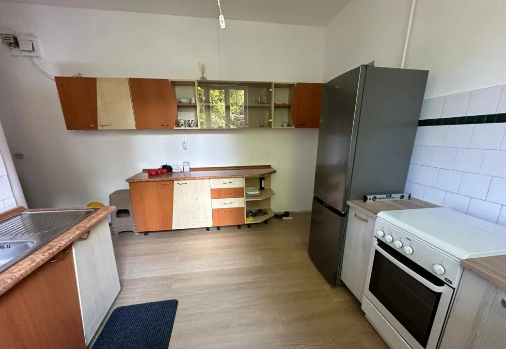 Apartament 2,5 camere 65 MP, cu gradina 200 mp, Central