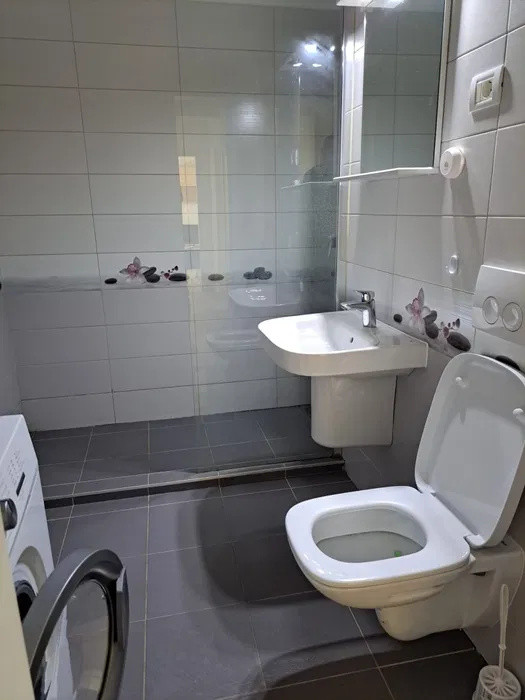 Apartament 2 camere 51 mp, et 2, Tractorul Coresi