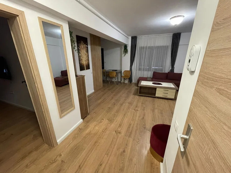 Apartament 2 camere 50 mp, parter, Tractorul