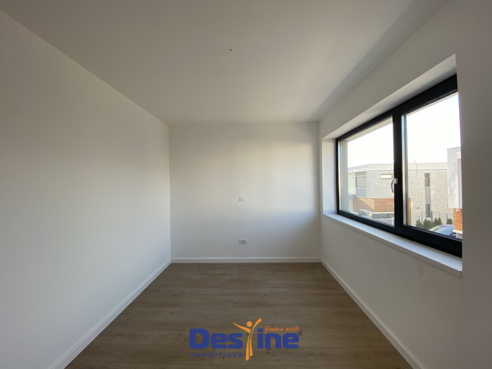 Vilă tip duplex, 4 camere, 102 mp + curte individuală, Bartolomeu