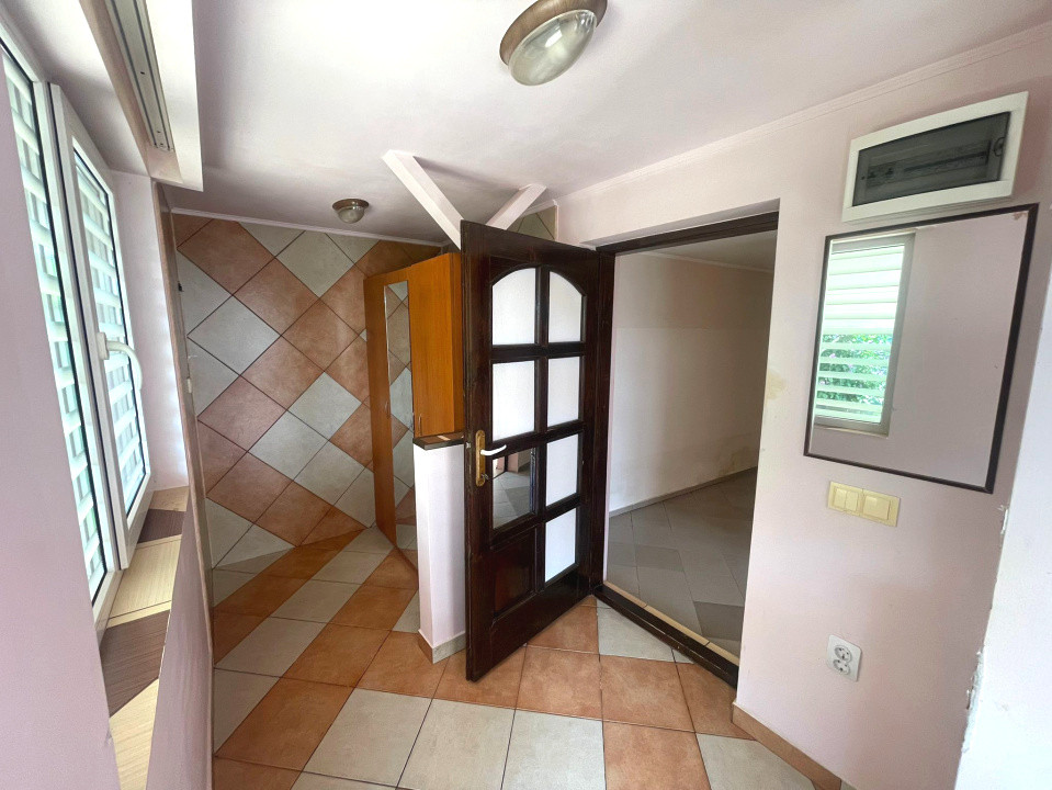 Casa 4 Camere in Paulesti