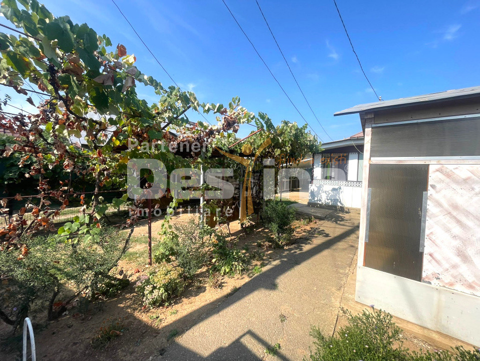 Casa 4 Camere in Paulesti