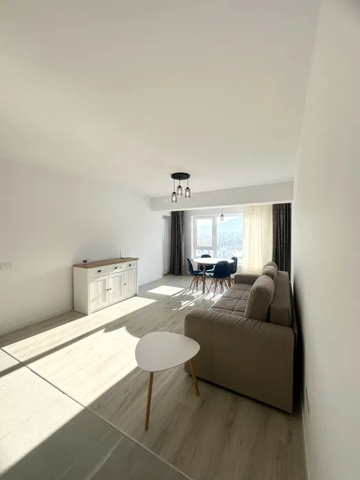 2 Camere Luminate, Vedere Superbă, Complet Mobilat – Noua Residence 2 cu parcare