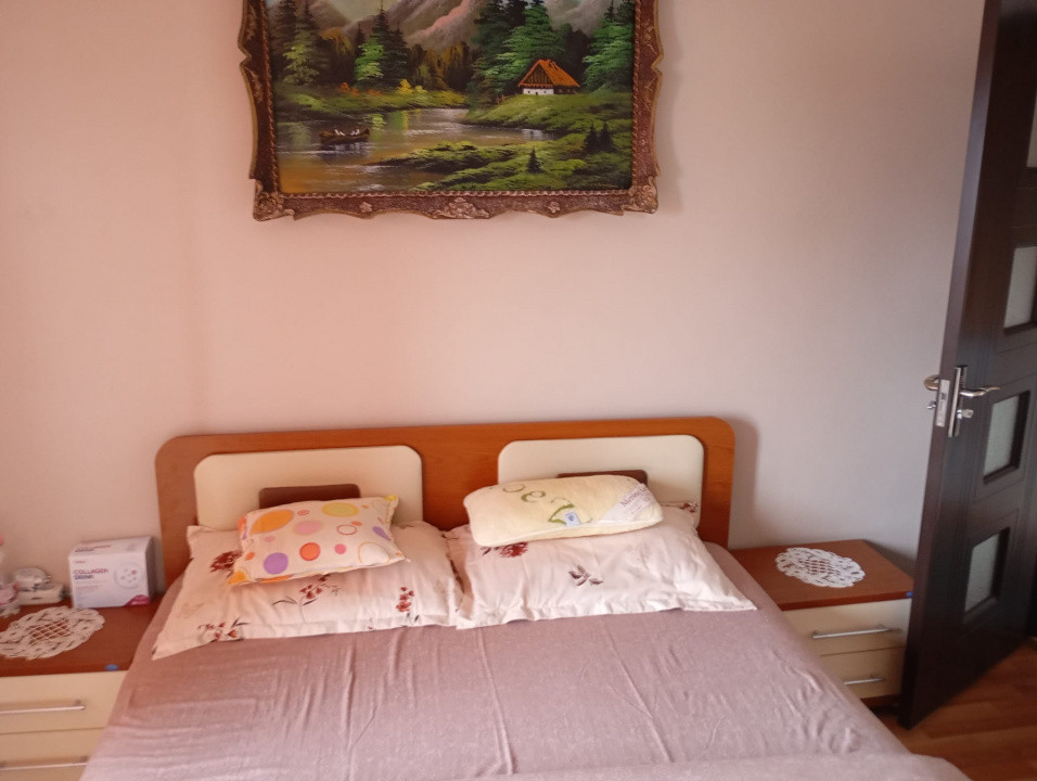 Apartament 3 camere, decomandat, Câmpia Turzii