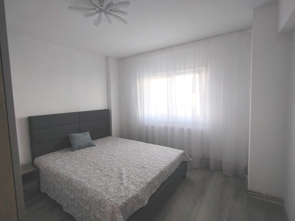 Apartament modern central-cu loc parcare privat