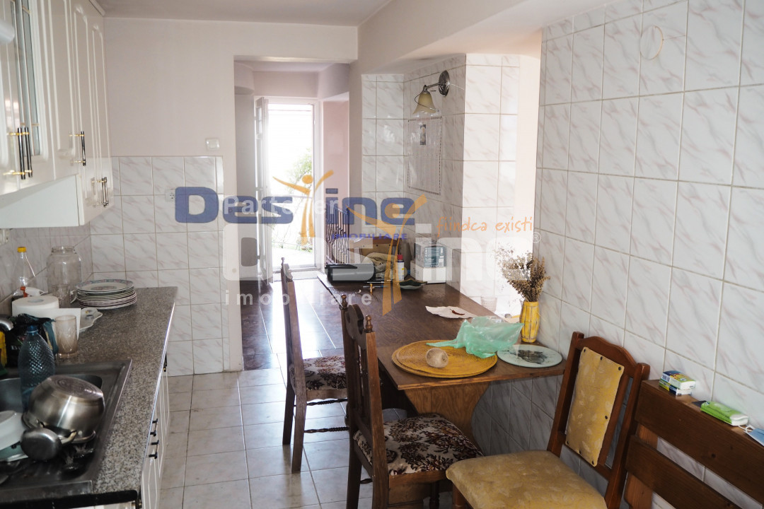 VAND CASA 3 CAMERE,POD,PIVNITA,2 GARAJE,FOISOR,DEJ