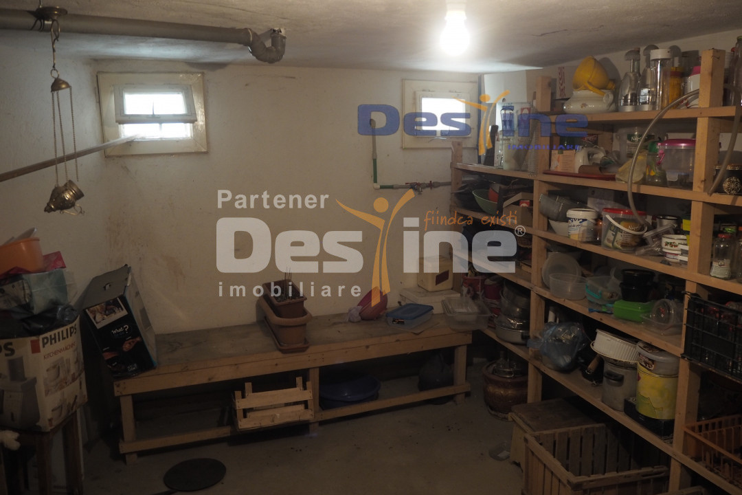 VAND CASA 3 CAMERE,POD,PIVNITA,2 GARAJE,FOISOR,DEJ