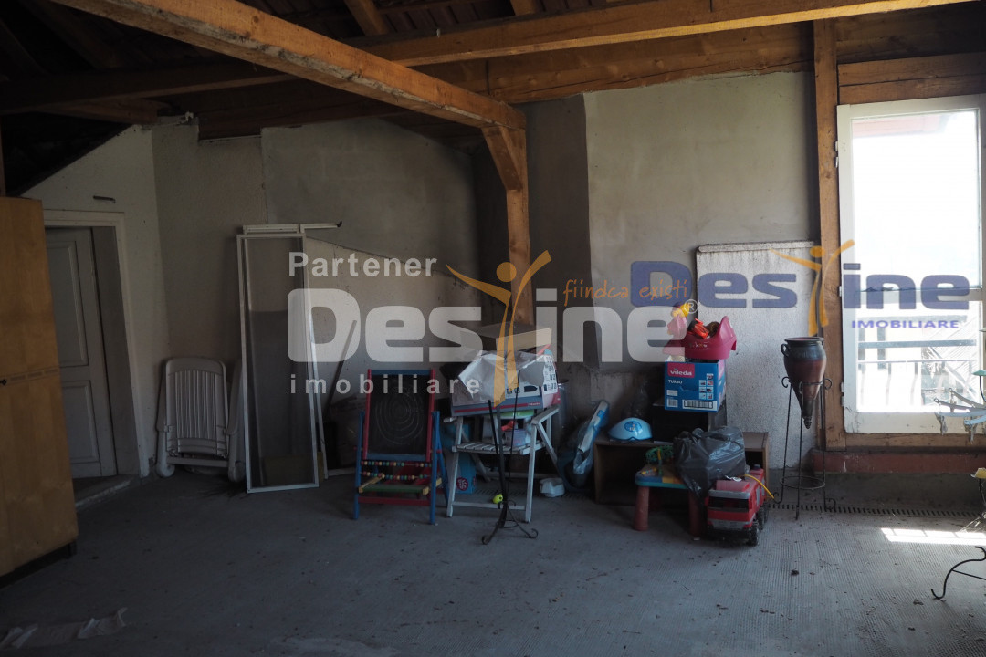 VAND CASA 3 CAMERE,POD,PIVNITA,2 GARAJE,FOISOR,DEJ