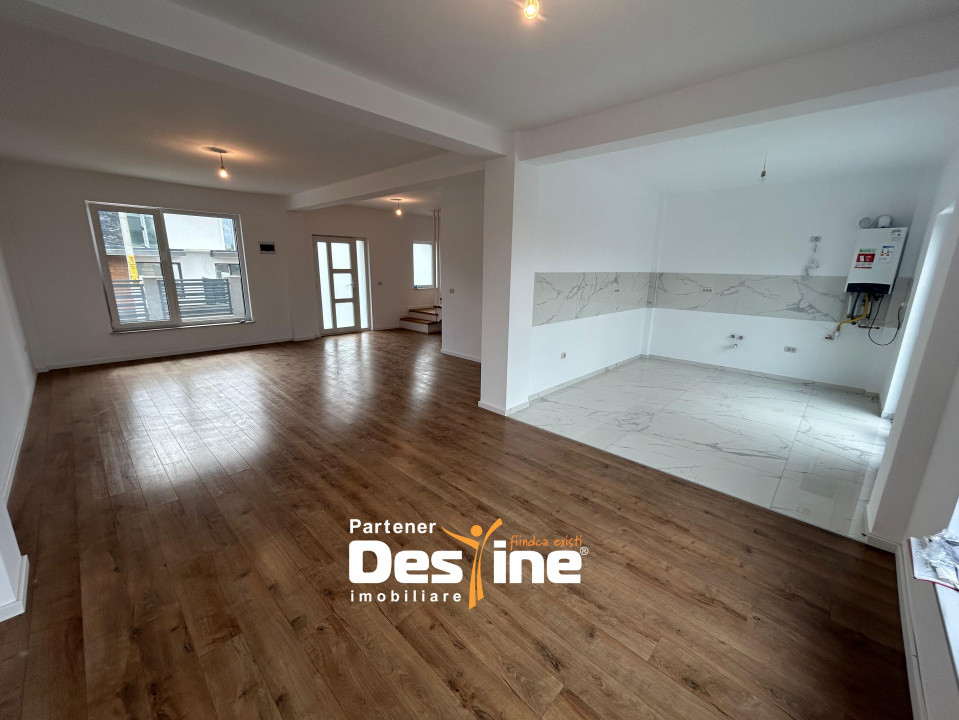 Casa individuala 700 mp TEREN | Zona Valea Lupului-Rediu - COMISION 0%