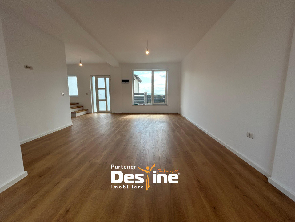 Casa tip DUPLEX - Loc de parcare si terasa | Toate utilitatile - ASFALT