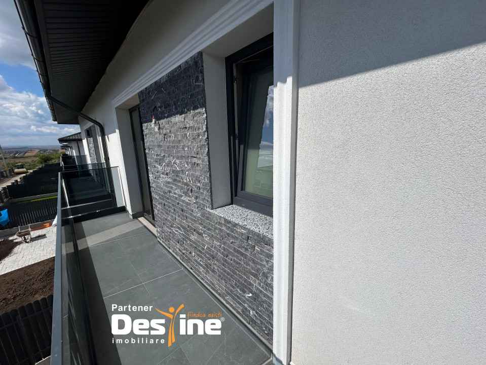 Casa tip DUPLEX - Loc de parcare si terasa | Toate utilitatile - ASFALT