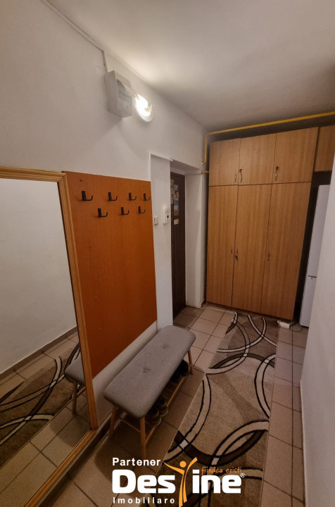 CUG – Apartament 1 cameră decomandat, etaj 1, bloc turn cu lift lângă Selgros