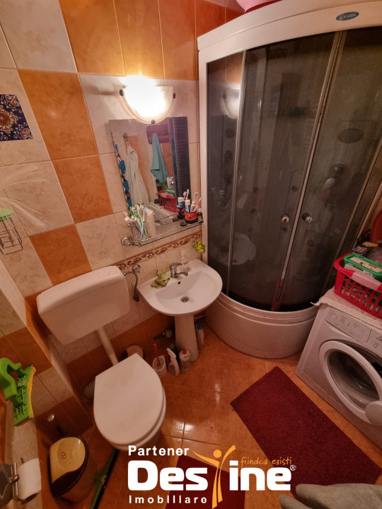 Pașcani zona Deal – apartament 2 camere 48 mp, izolat, centrală, mobilat utilat