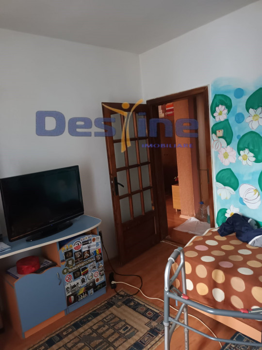 APARTAMENT DE VANZARE, MOBILAT SI UTILAT, DEJ