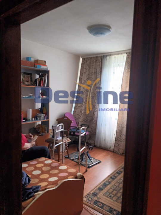 APARTAMENT DE VANZARE, MOBILAT SI UTILAT, DEJ