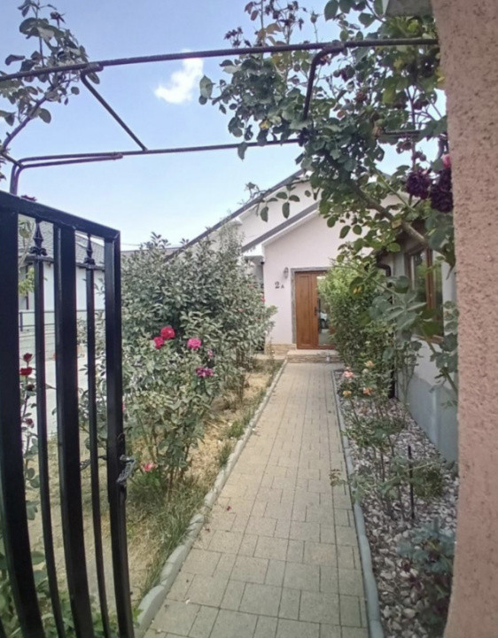 Casă 4 camere +teren 300 mp–Valu lui Traian 0% comision + consultanță financiara