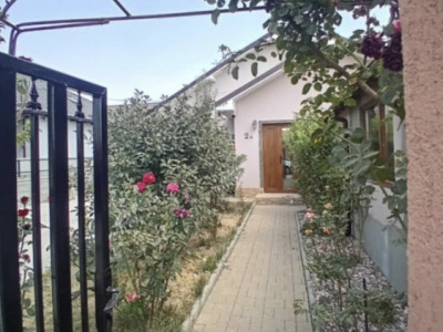 Casă 4 camere +teren 300 mp–Valu lui Traian 0% comision + consultanță financiara