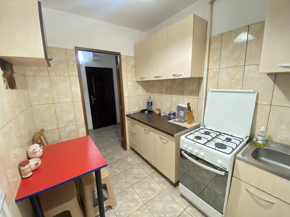 Apartament 2 camere, parter, 50 mp, cartier Astra