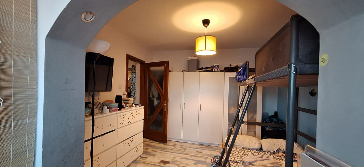 Apartament 2 camere, mobilat, etaj 1, 60 mp – Zona 9 Mai, Ploiești!