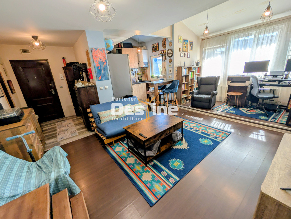 Apartament 4 camere 2 băi tip mansardă 78 mp mobilat utilat - Alexandru cel Bun