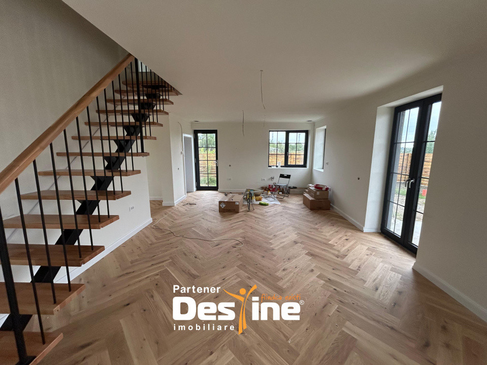 Casa individuala 120mp Teren 360mp Loc parcare terasa si curte generoasa Rediu