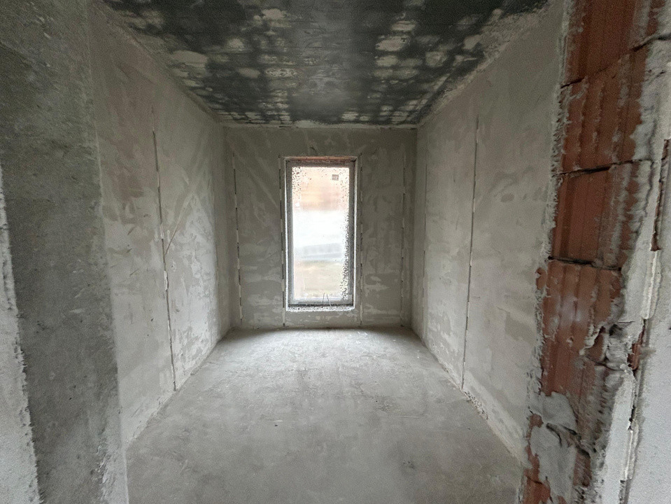 Casa individuala 120mp Teren 360mp Loc parcare terasa si curte generoasa Rediu