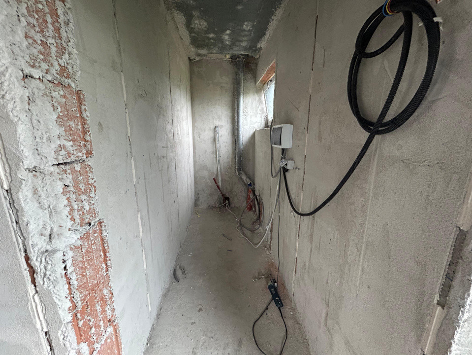 Casa individuala 120mp Teren 360mp Loc parcare terasa si curte generoasa Rediu