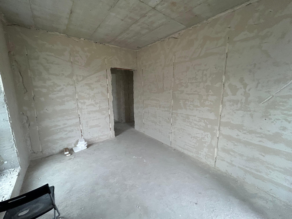 Casa individuala 120mp Teren 360mp Loc parcare terasa si curte generoasa Rediu