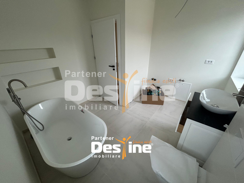 Casa individuala 120mp Teren 360mp Loc parcare terasa si curte generoasa Rediu