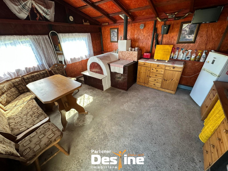 Proprietate spațioasă cu potențial turistic în Tătărusi, sat Uda, Bucovina Mică