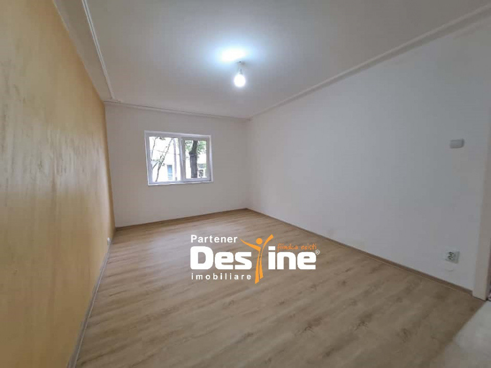 Apartament 2 camere, decomandat , Dacia, 80.900 euro