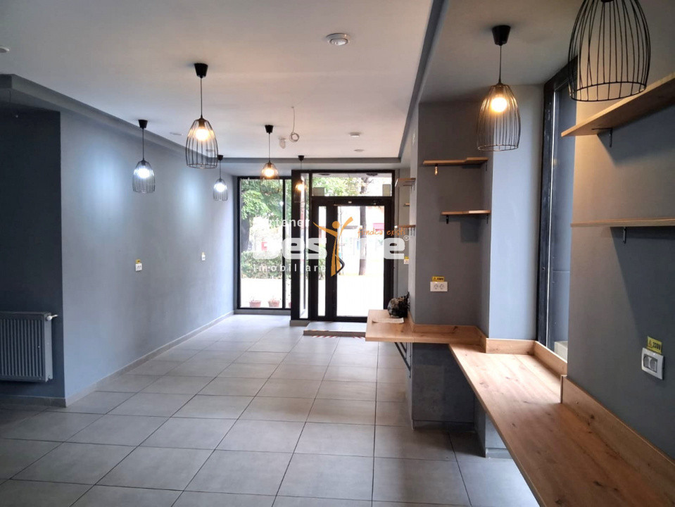 Spațiu comercial de închiriat - la bulevard Zona Nicolina - 98mp